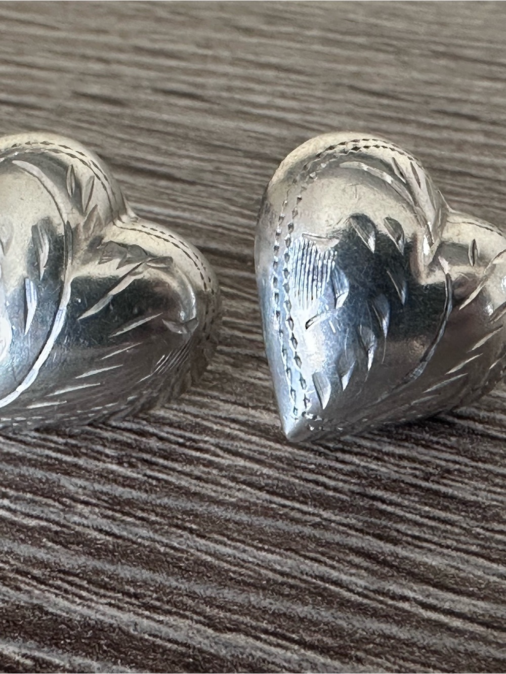 Vintage Sterling Silver Puffy Etched Pierced Heart Earrings 925